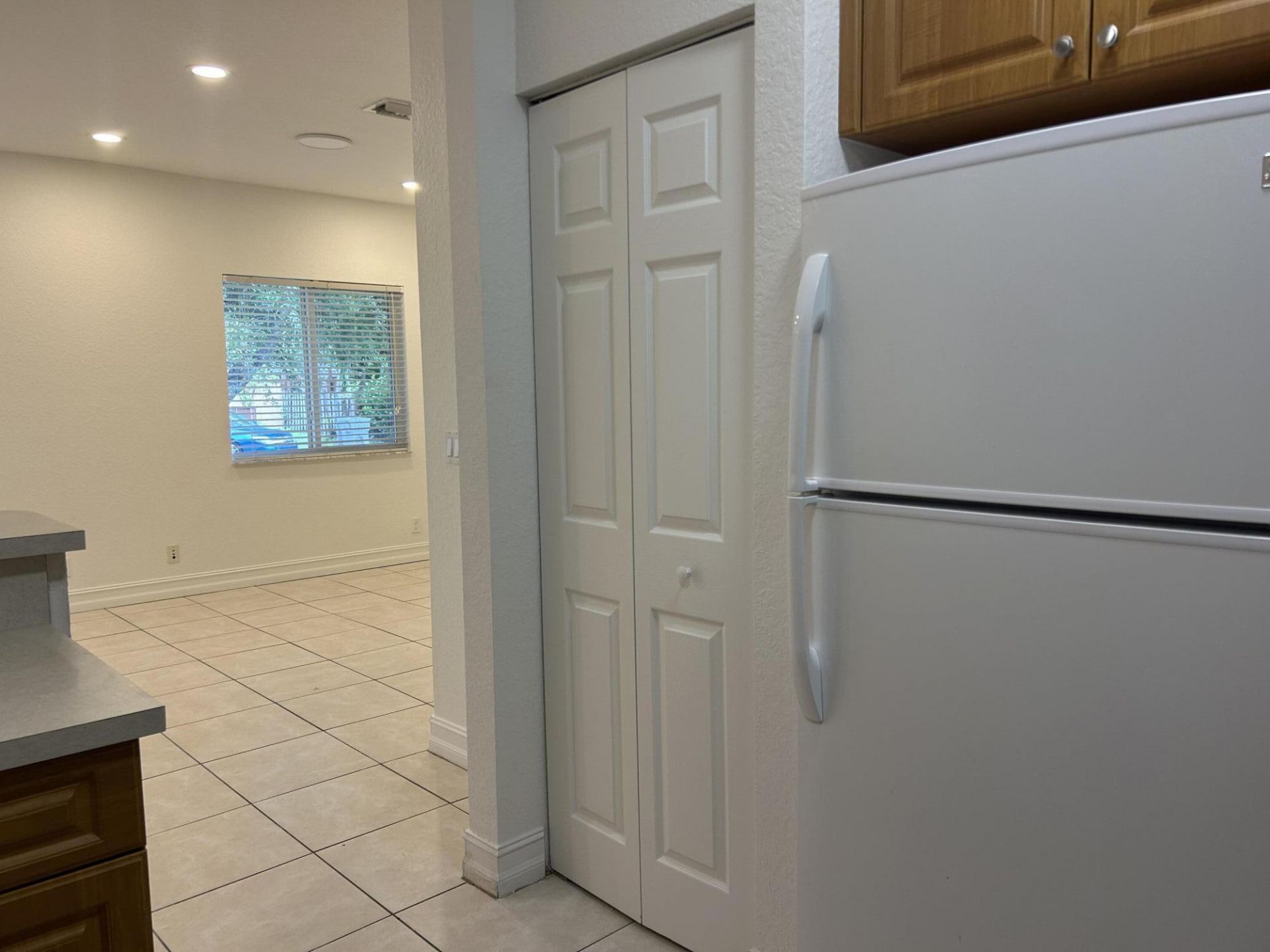 911 NE 12th Avenue, Pompano Beach, FL 33060 Photo