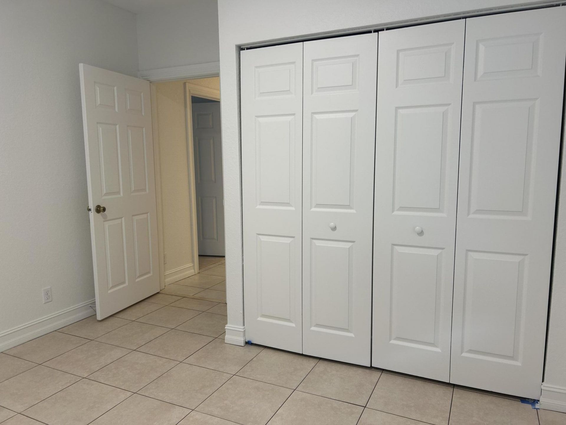 911 NE 12th Avenue, Pompano Beach, FL 33060 Photo