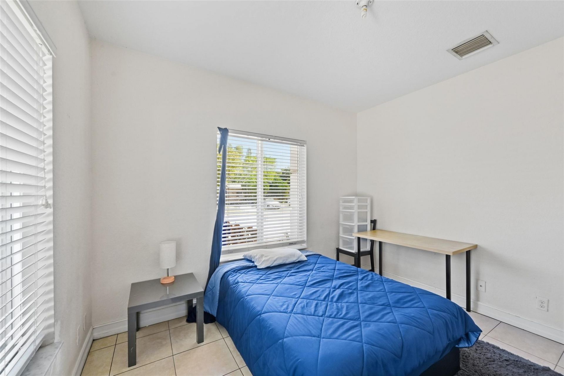 911 NE 12th Avenue, Pompano Beach, FL 33060 Photo