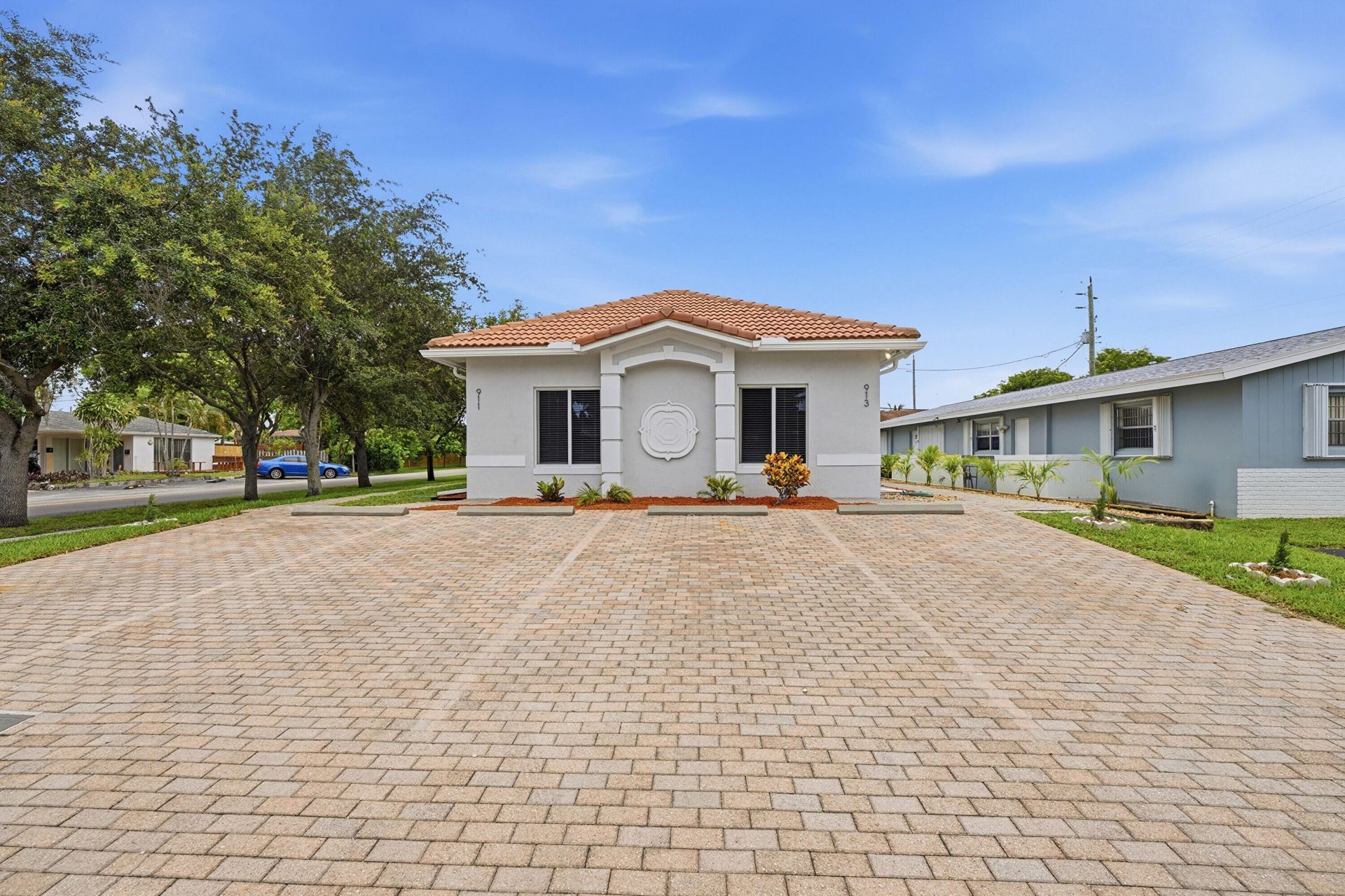 911 NE 12th Avenue, Pompano Beach, FL 33060 Photo