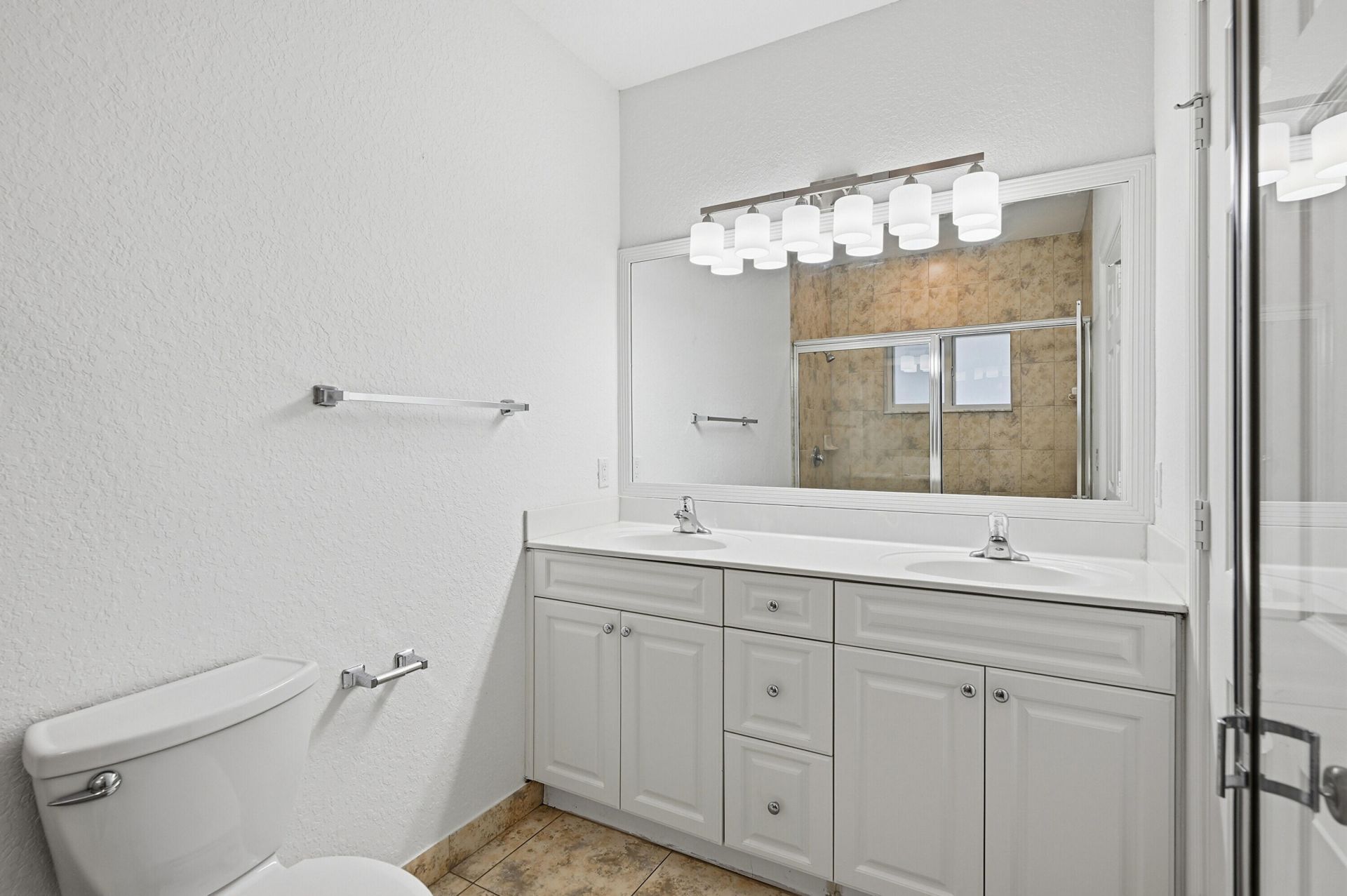911 NE 12th Avenue, Pompano Beach, FL 33060 Photo