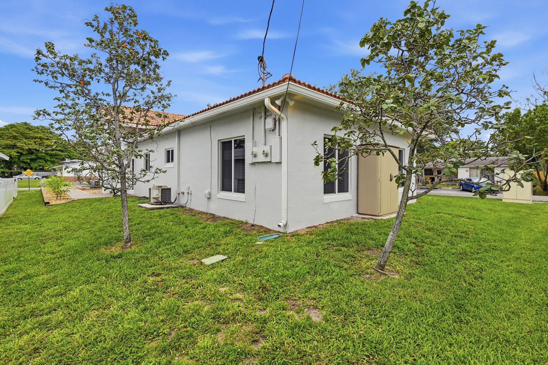 911 NE 12th Avenue, Pompano Beach, FL 33060 Photo