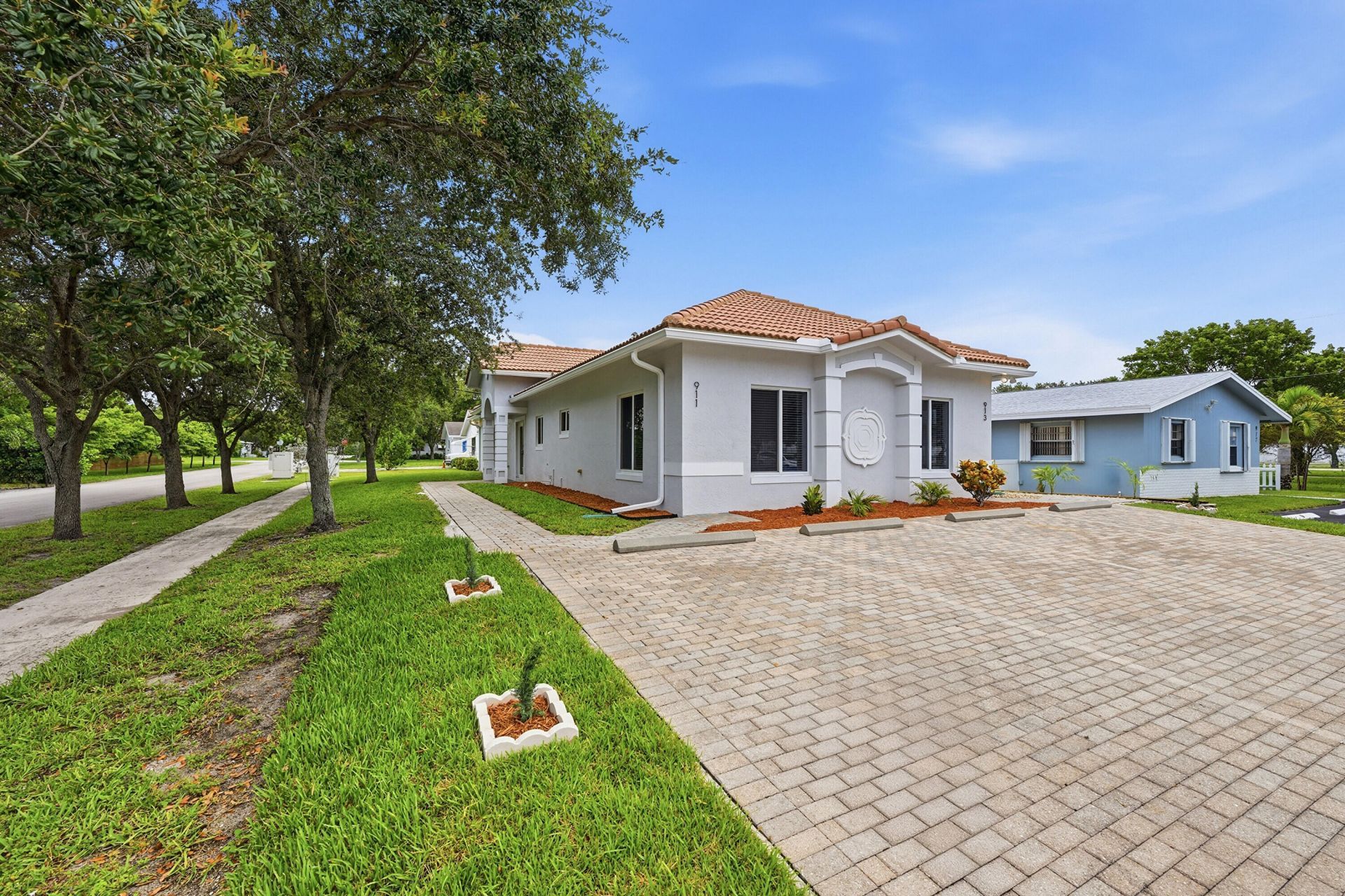 911 NE 12th Avenue, Pompano Beach, FL 33060 Photo