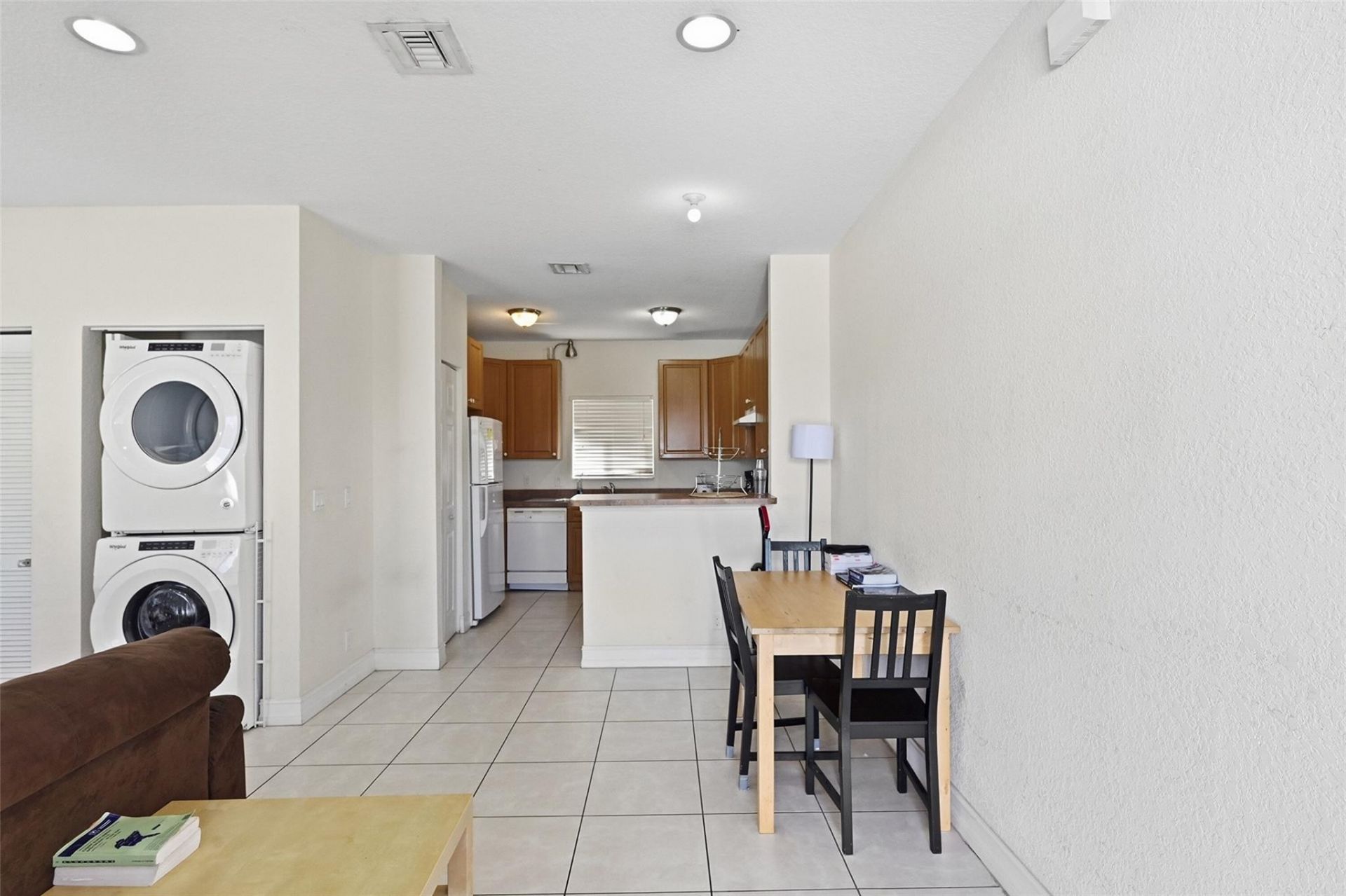 911 NE 12th Avenue, Pompano Beach, FL 33060 Photo