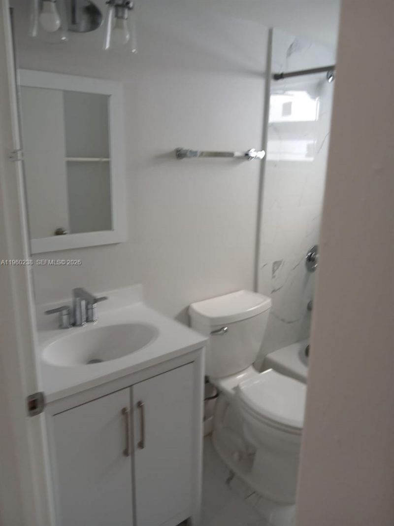 20810 NE 8th Ct, Unit 101-18, Miami, FL 33179 Photo