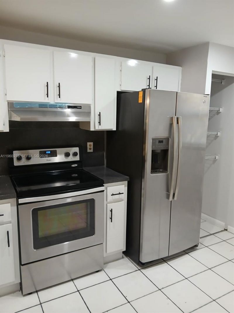 20810 NE 8th Ct, Unit 101-18, Miami, FL 33179 Photo