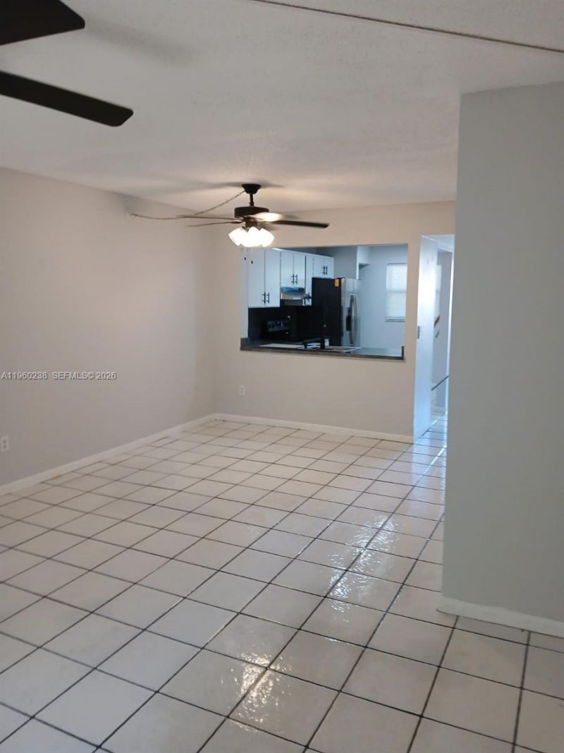 20810 NE 8th Ct, Unit 101-18, Miami, FL 33179 Photo