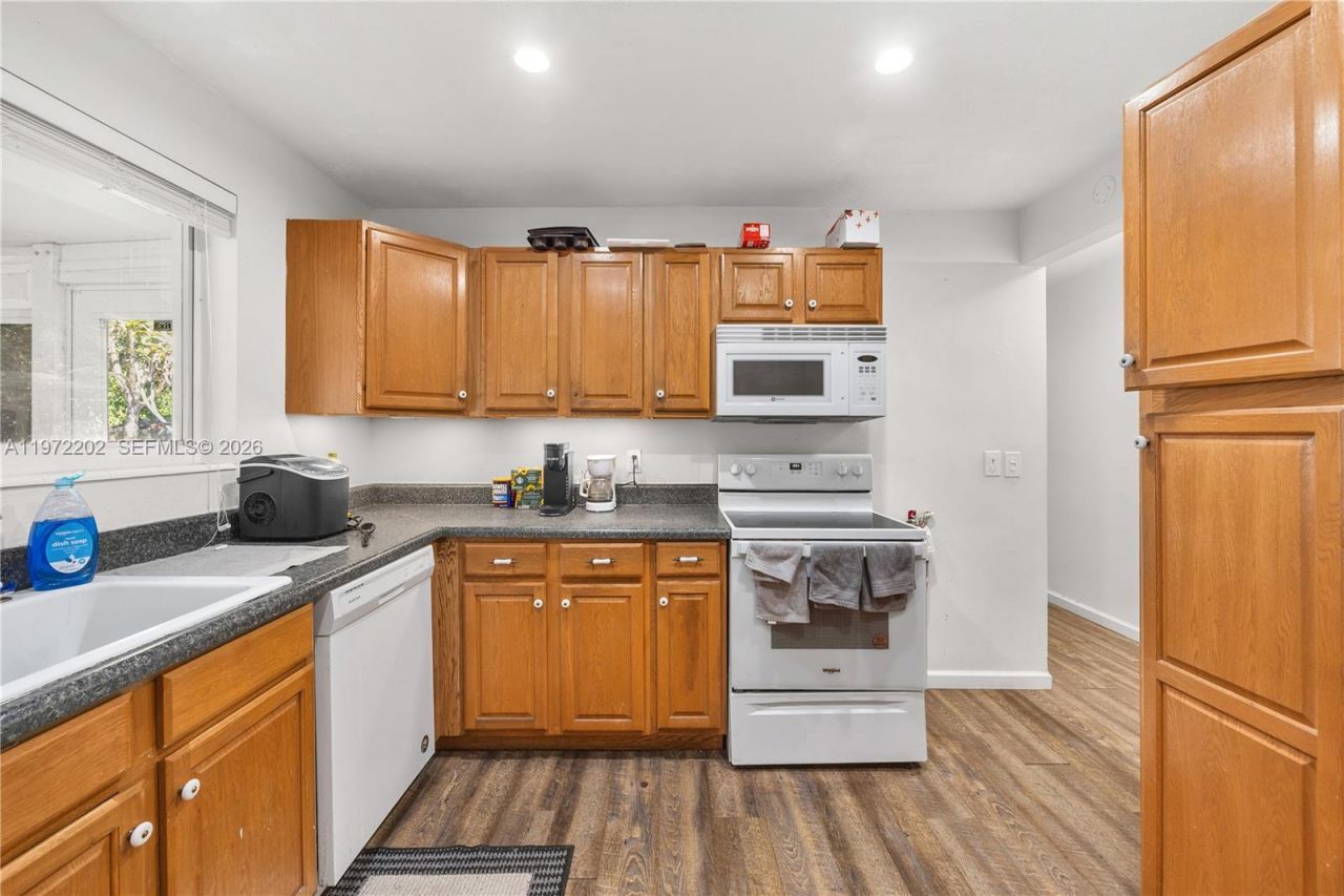 227 SW 13th Ave , Boynton Beach, FL 33435 Photo