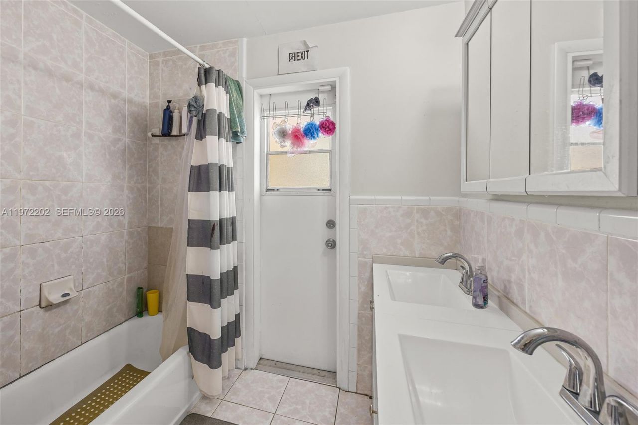 227 SW 13th Ave , Boynton Beach, FL 33435 Photo