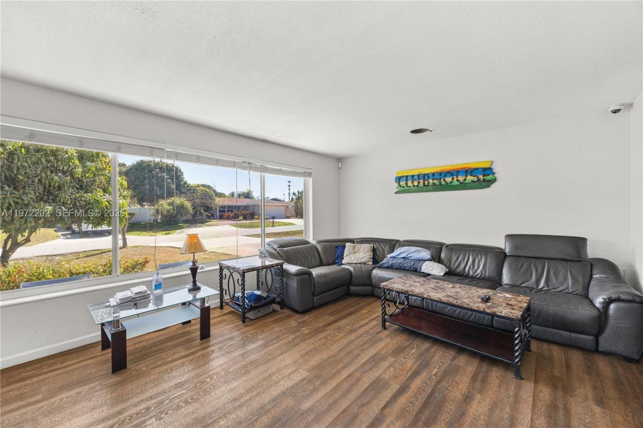 227 SW 13th Ave , Boynton Beach, FL 33435 Photo