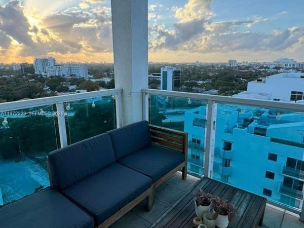 1723 SW 2nd Ave , Unit 1206, Miami, FL 33129