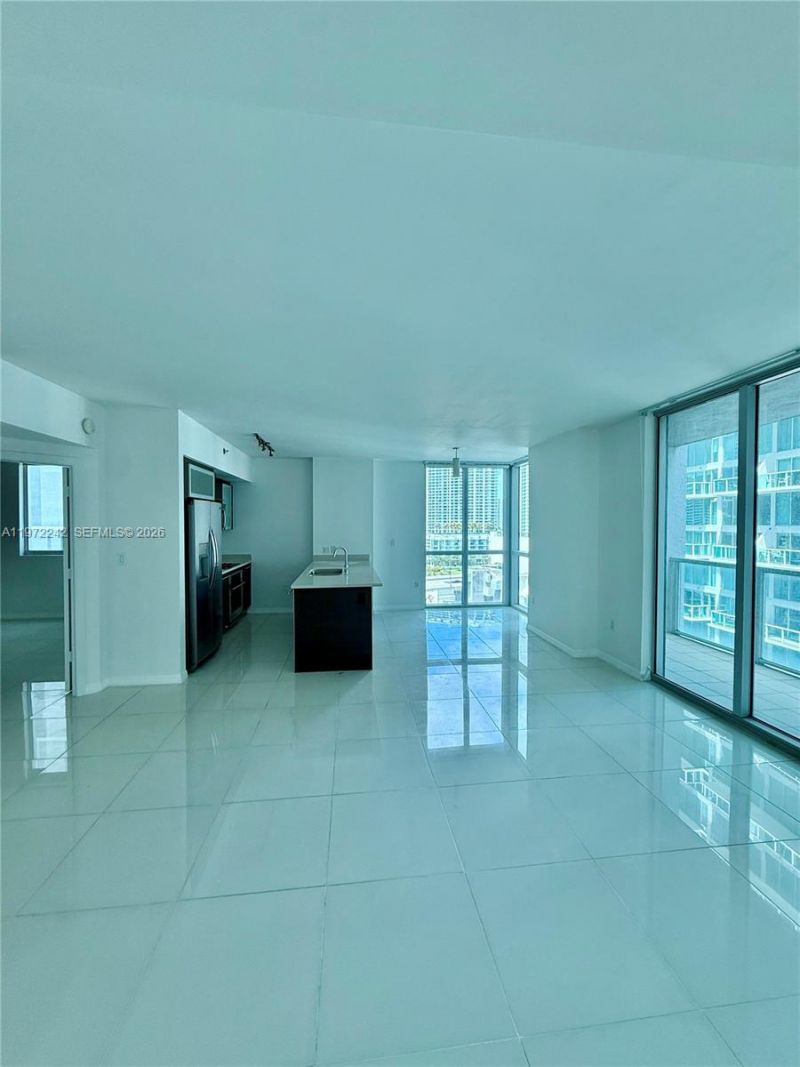 55 SE 6th St, Unit 1201, Miami, FL 33131 Photo