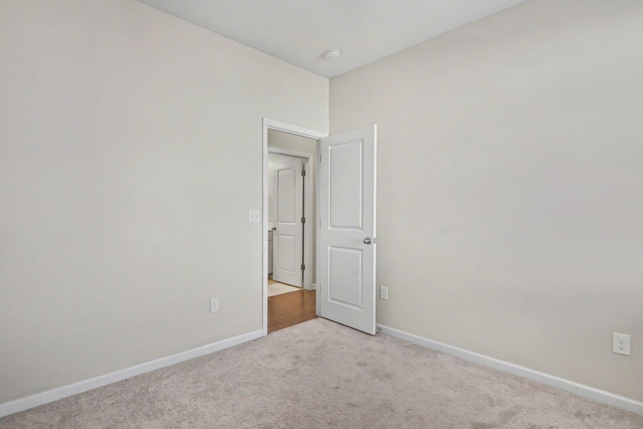 1426 Chanson Ct. Photo 20