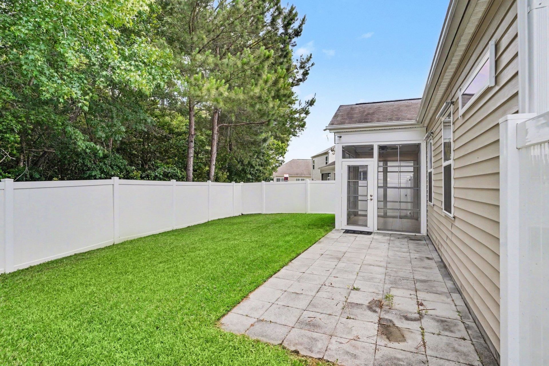 1426 Chanson Ct. Photo 29