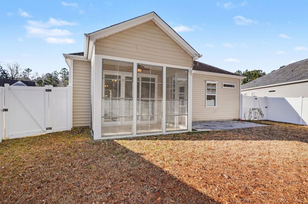 1426 Chanson Ct. Photo 30