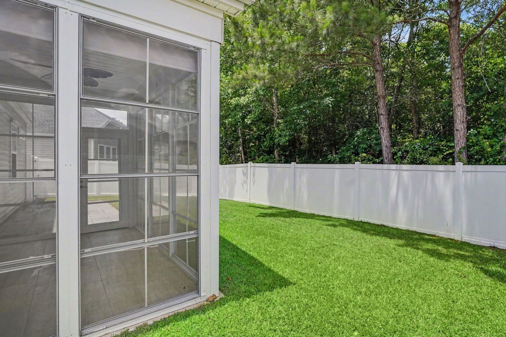 1426 Chanson Ct. Photo 30