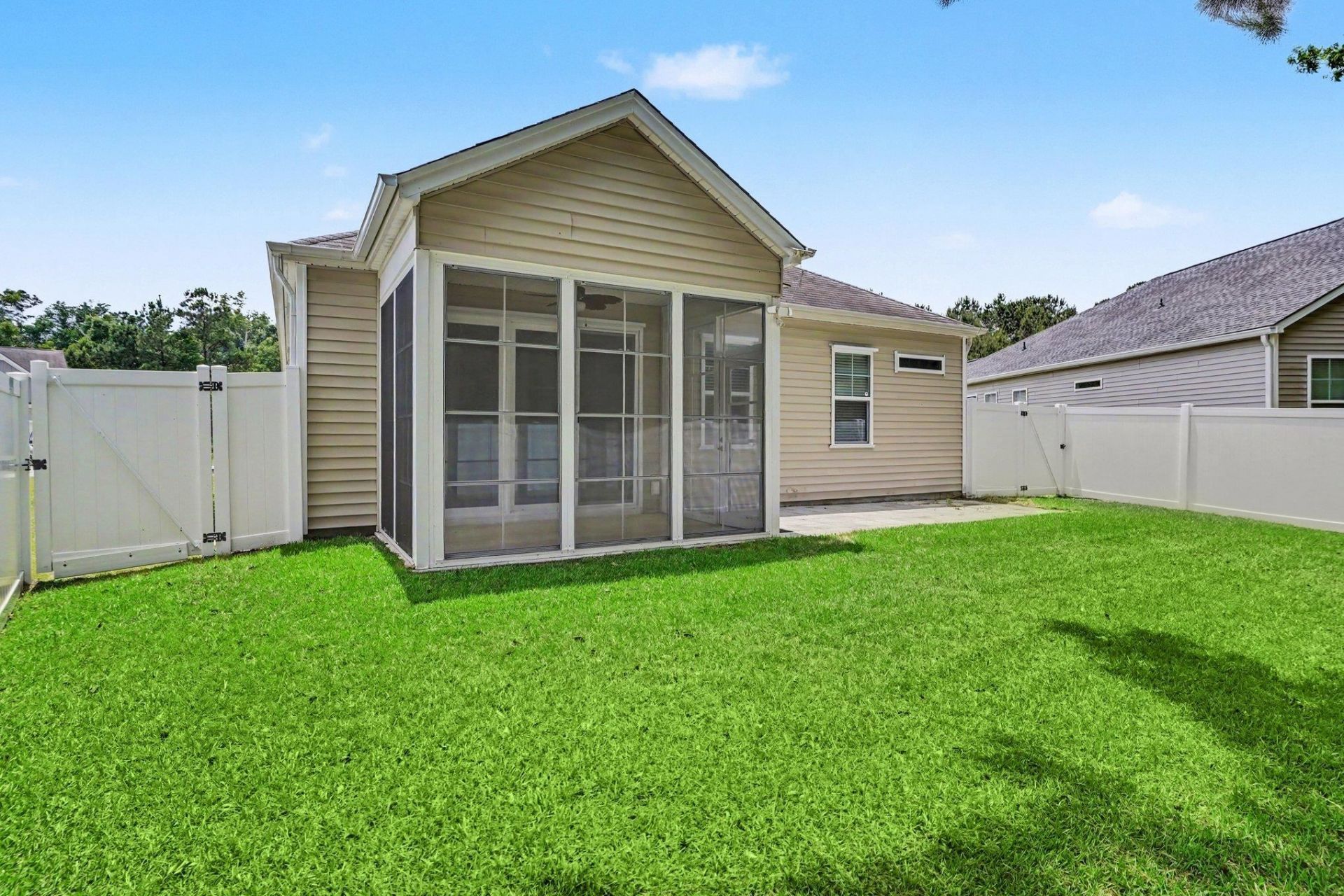 1426 Chanson Ct. Photo 33