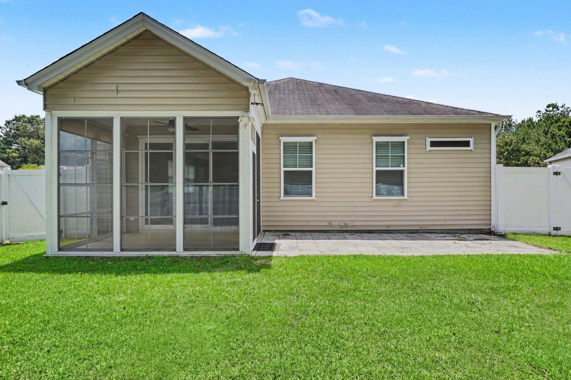 1426 Chanson Ct. Photo 34