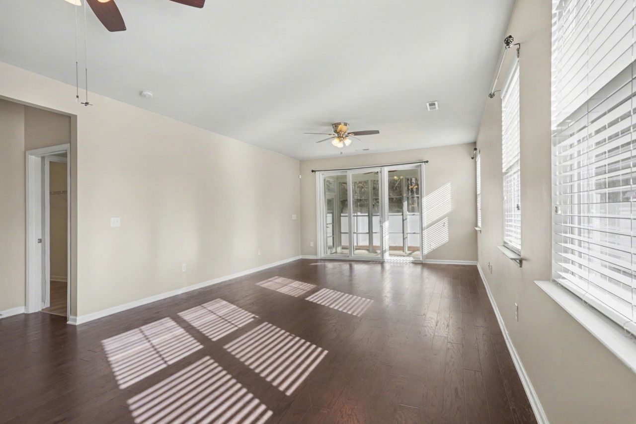 1426 Chanson Ct. Photo 5