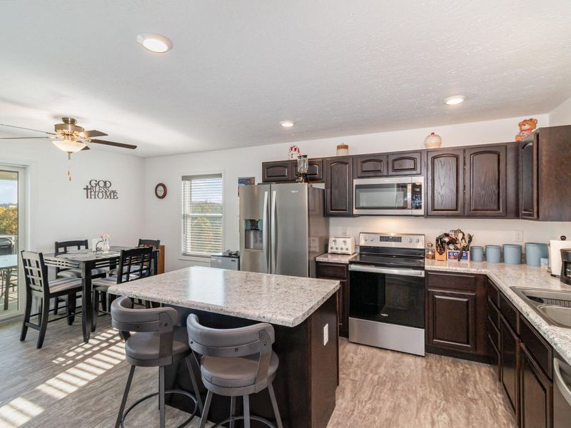 1395 E Rogers Road, Crittenden, KY 41030 Photo 7