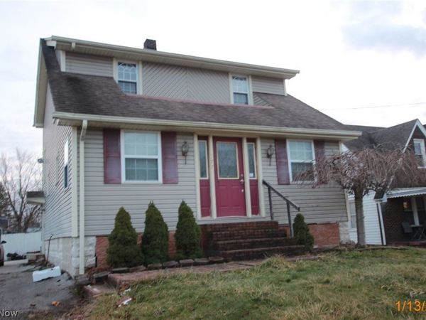 377 Coitsville Road, Campbell, OH 44405