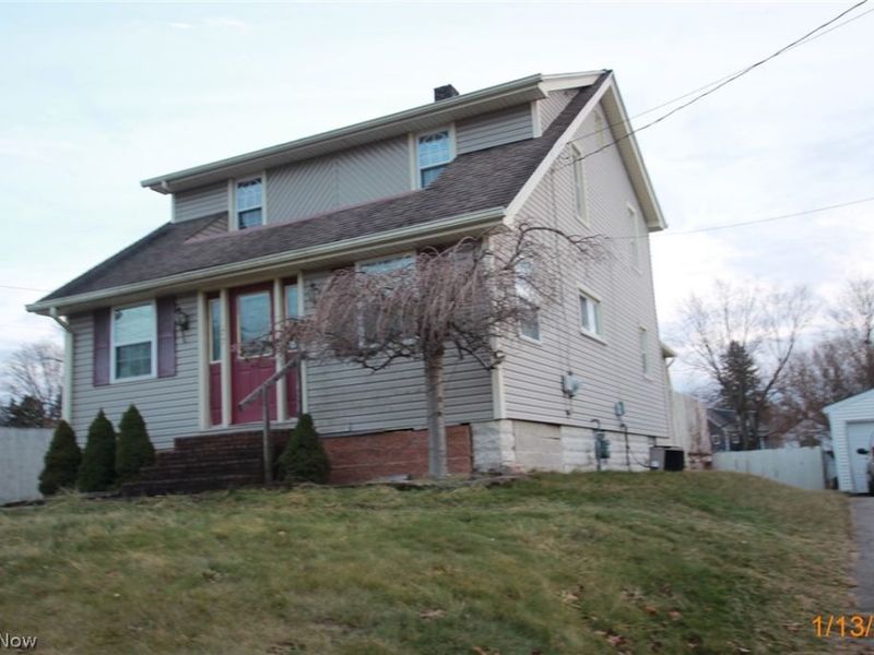 377 Coitsville Road, Campbell, OH 44405 Photo 2