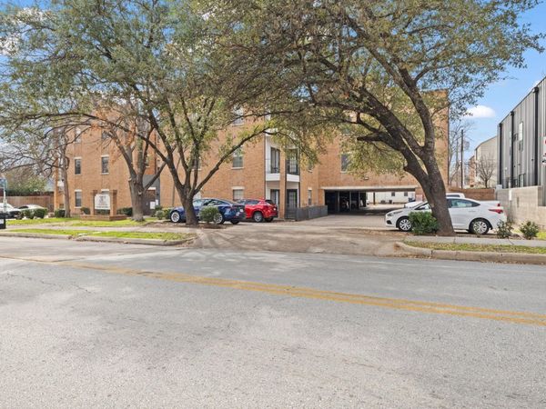 203 E 31st ST, Unit 308, Austin, TX 78705