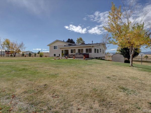 11810 Mesa View Road, Larkspur, CO 80118