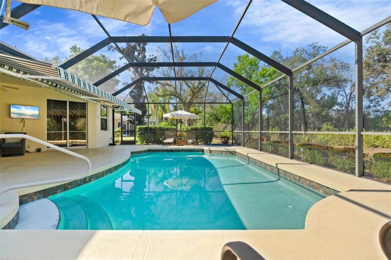 4751 Carrington Circle, Sarasota, FL 34243 Photo