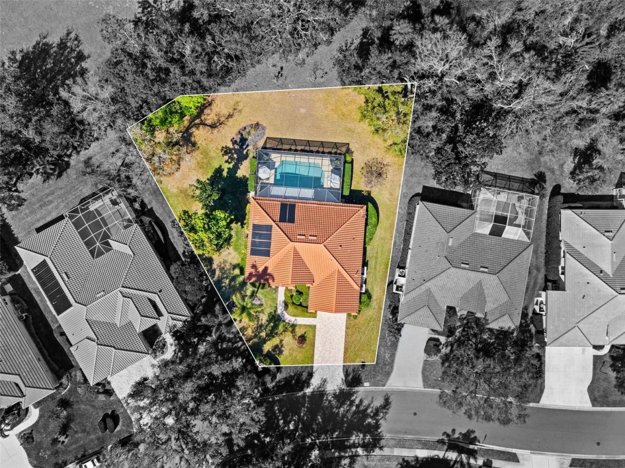 4751 Carrington Circle, Sarasota, FL 34243 Photo