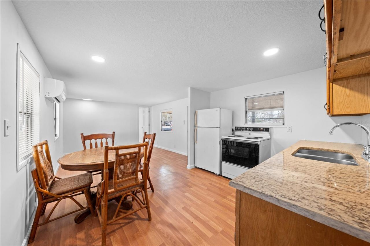 275 N Myrtle Drive, Kenansville, FL 34739 Photo