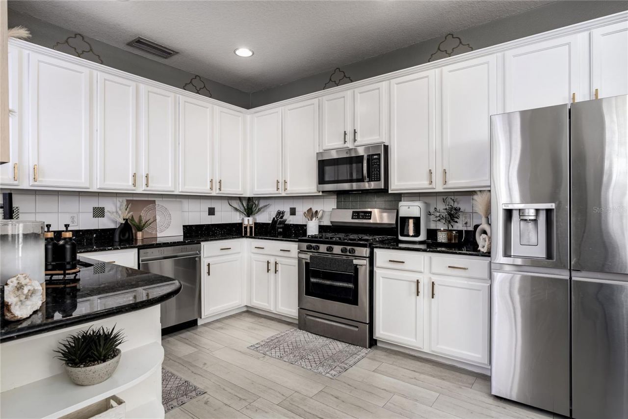 4006 101st Avenue E, Parrish, FL 34219 Photo