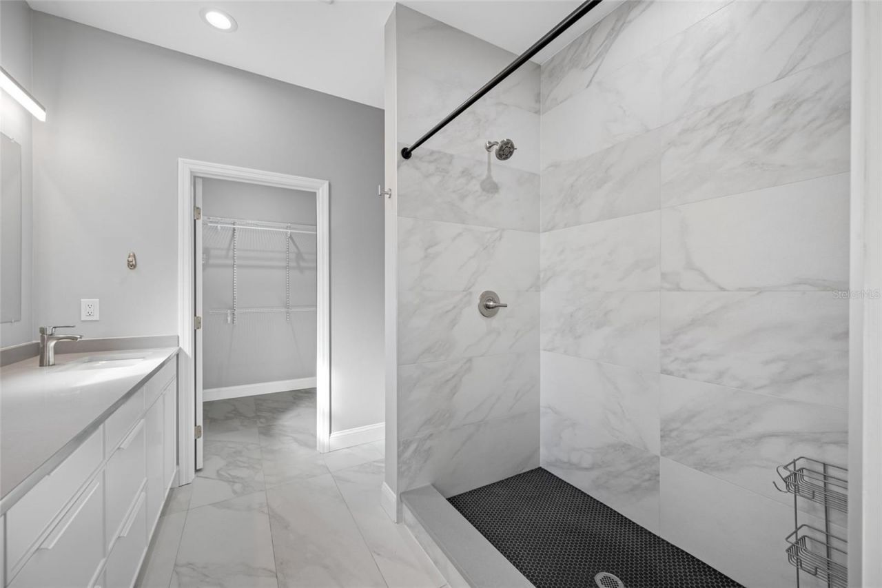 2144 43rd Terrace N, Saint Petersburg, FL 33714 Photo