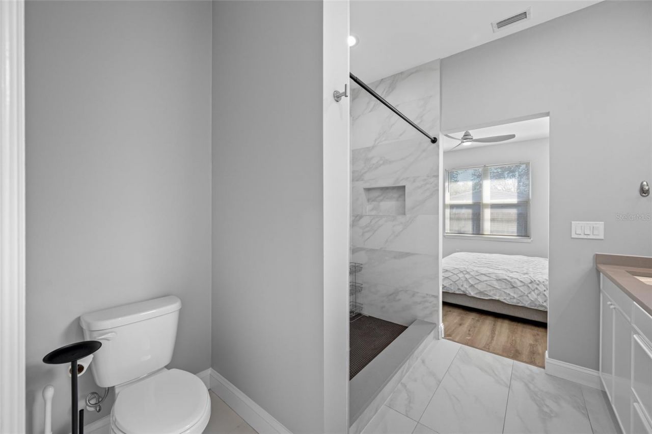 2144 43rd Terrace N, Saint Petersburg, FL 33714 Photo