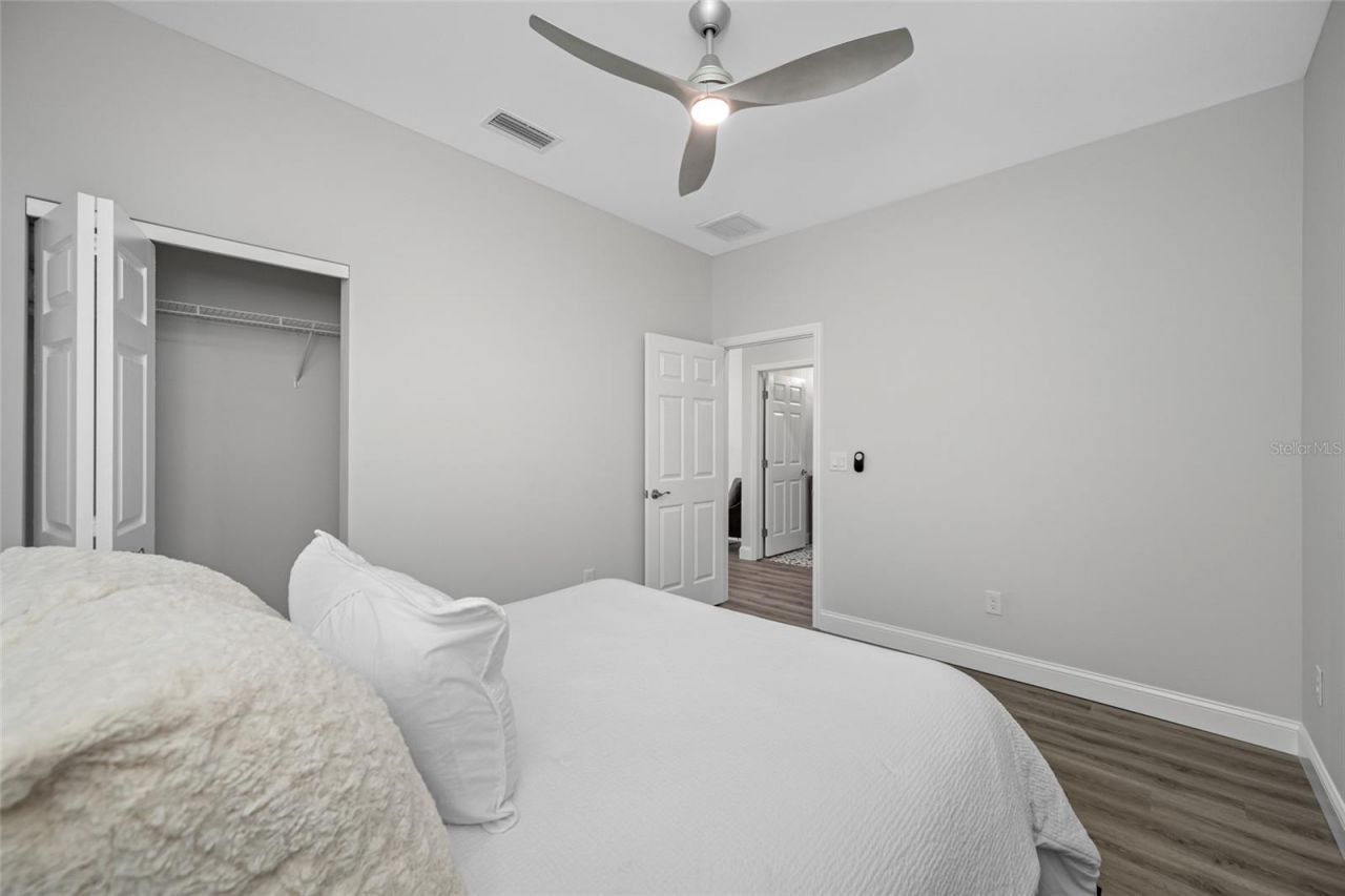 2144 43rd Terrace N, Saint Petersburg, FL 33714 Photo