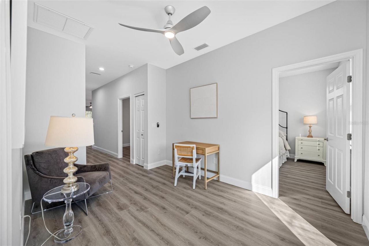 2144 43rd Terrace N, Saint Petersburg, FL 33714 Photo