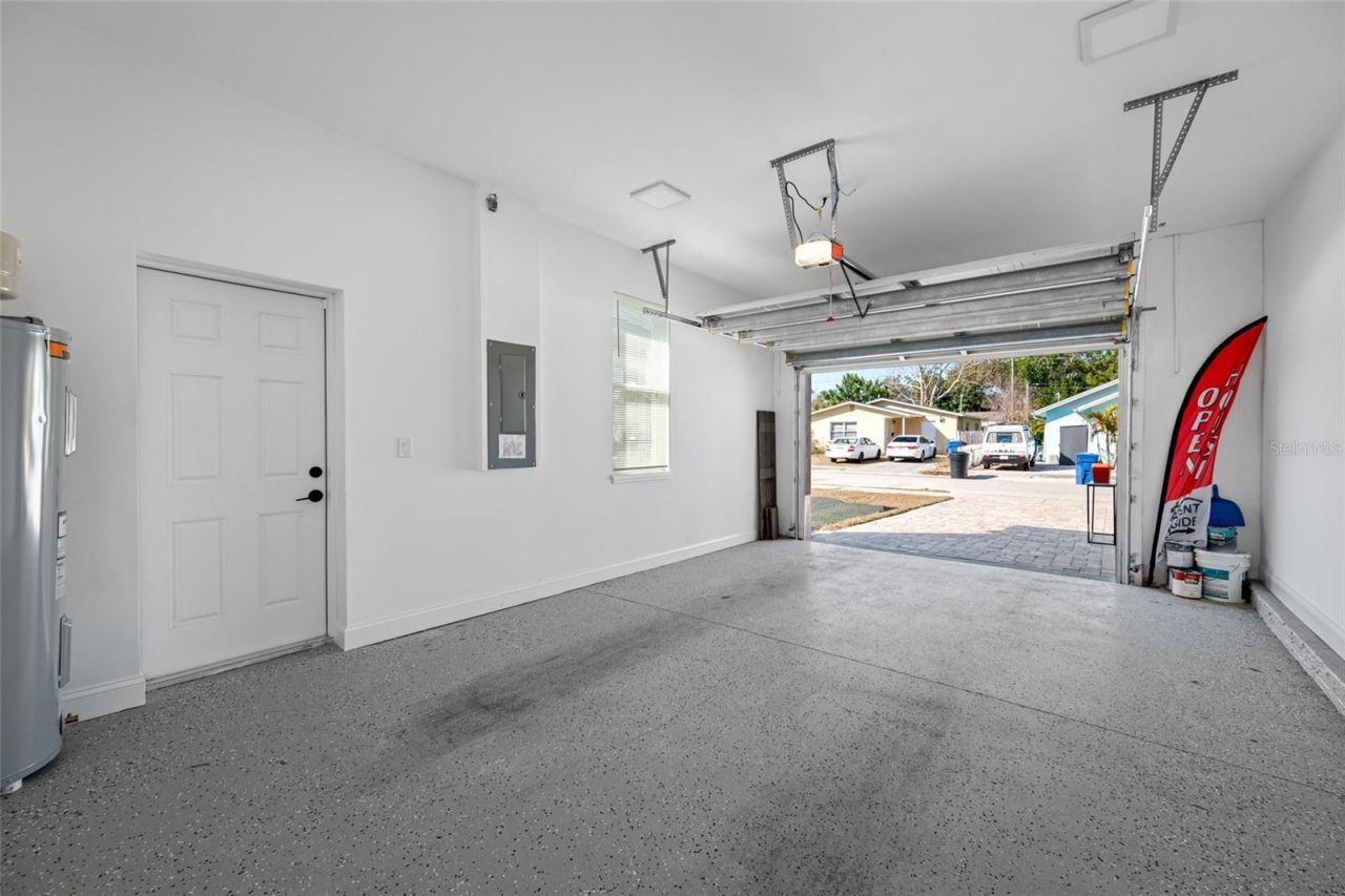 2144 43rd Terrace N, Saint Petersburg, FL 33714 Photo