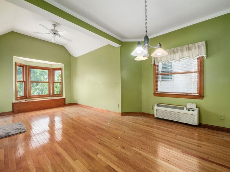 895 Linworth Village Drive , Columbus, OH 43235 Photo 15