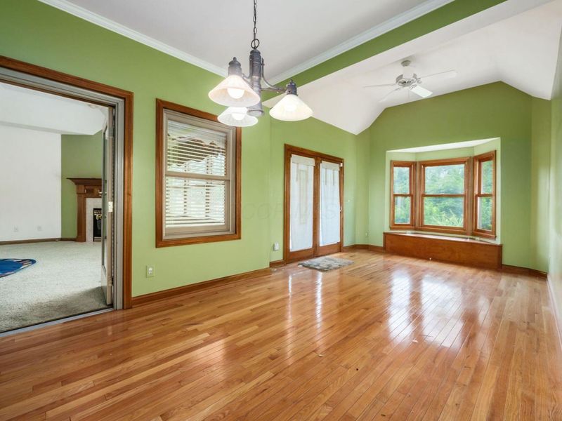 895 Linworth Village Drive , Columbus, OH 43235 Photo 16