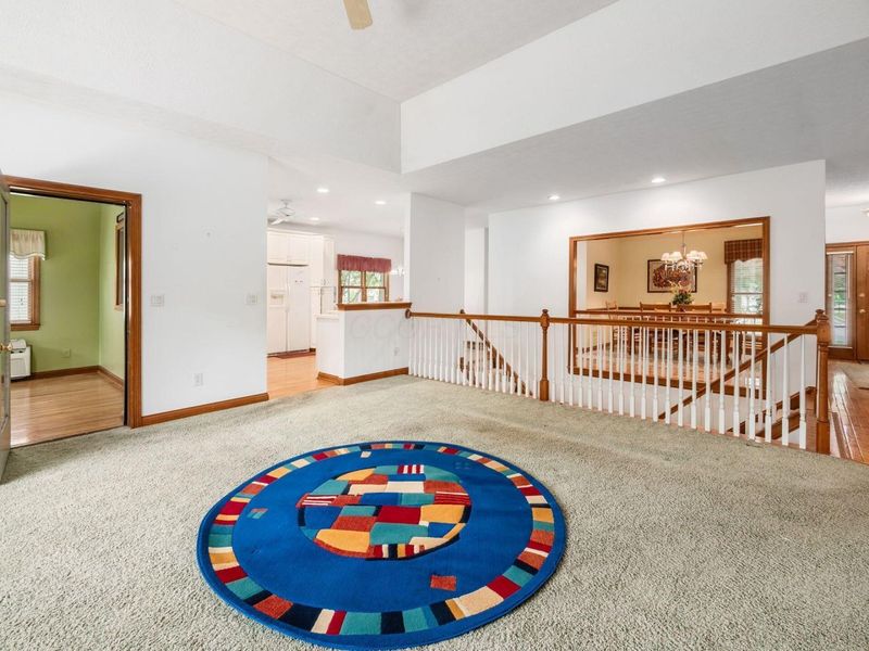 895 Linworth Village Drive , Columbus, OH 43235 Photo 20