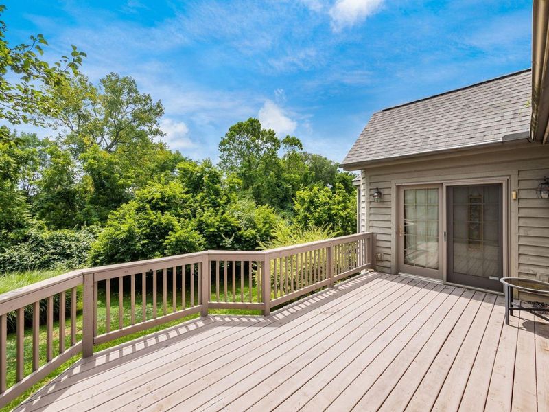 895 Linworth Village Drive , Columbus, OH 43235 Photo 35