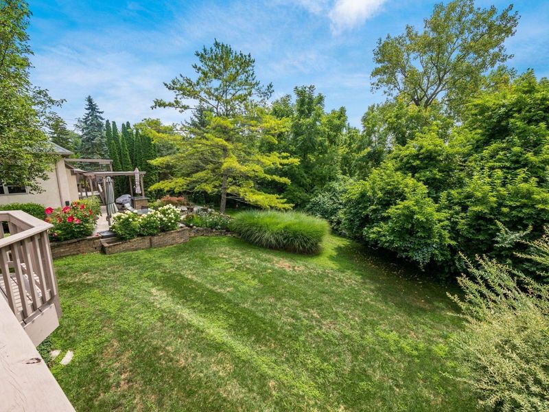 895 Linworth Village Drive , Columbus, OH 43235 Photo 39