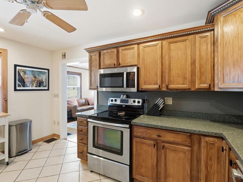 5452 Karen Avenue, Green Township, OH 45248 Photo 11