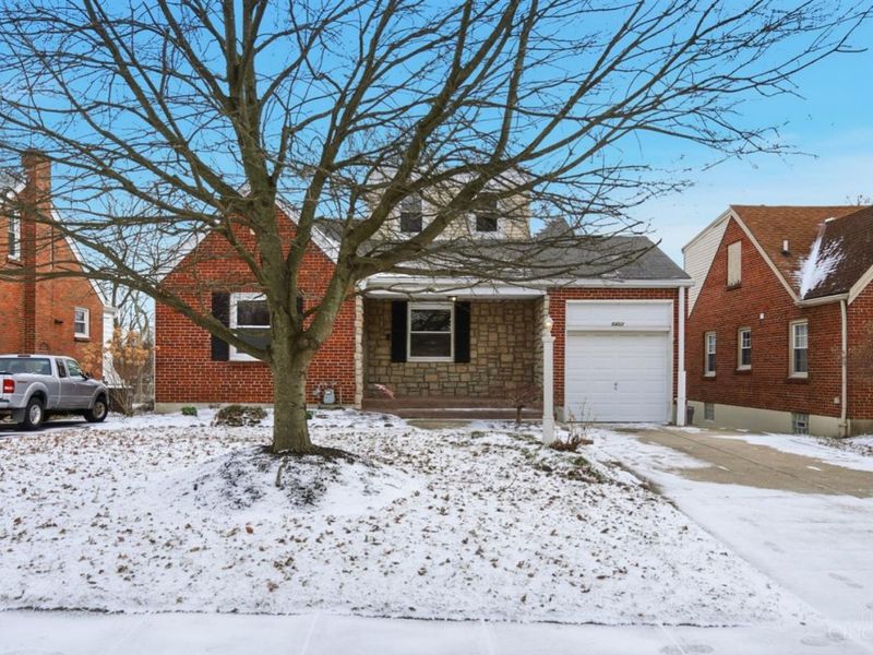 5452 Karen Avenue, Green Township, OH 45248 Photo 2