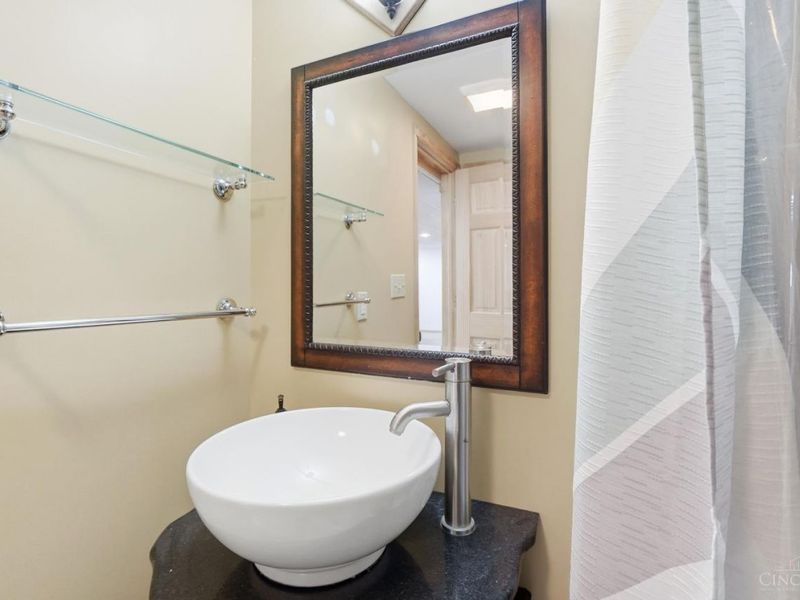 5452 Karen Avenue, Green Township, OH 45248 Photo 46