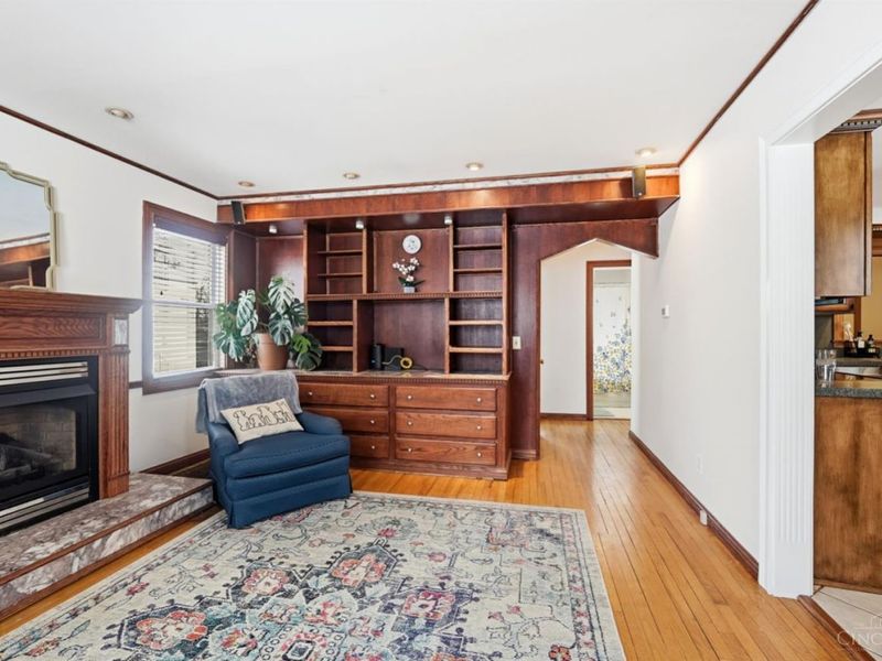 5452 Karen Avenue, Green Township, OH 45248 Photo 9