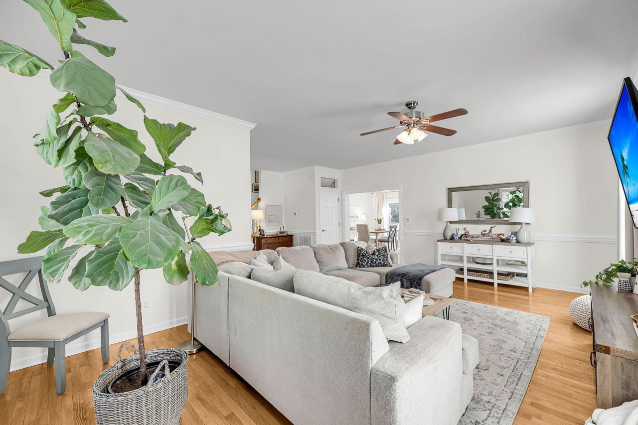 1265 Dogpatch Lane Photo 6