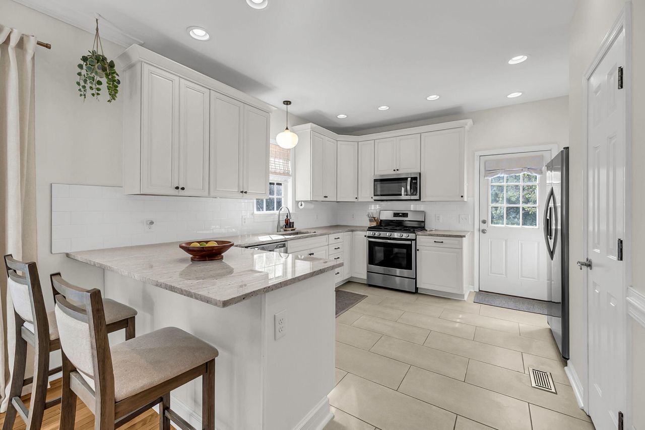 1265 Dogpatch Lane Photo 7