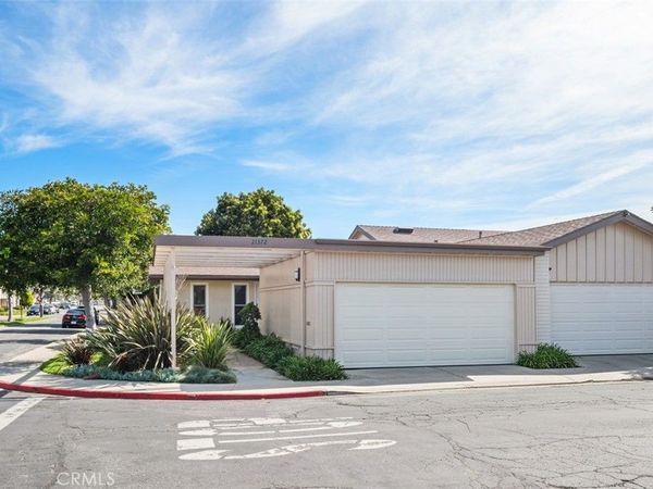 21372 Green Cove, Huntington Beach, CA 92646