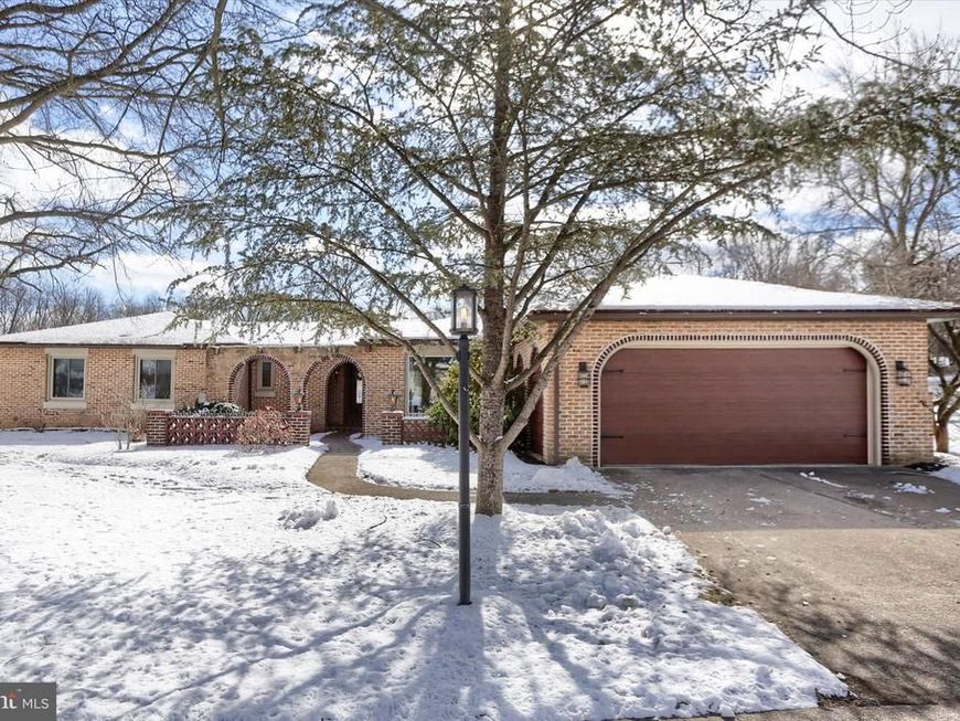 4265 Beaufort Hunt Drive, Harrisburg, PA 17110 Main Photo